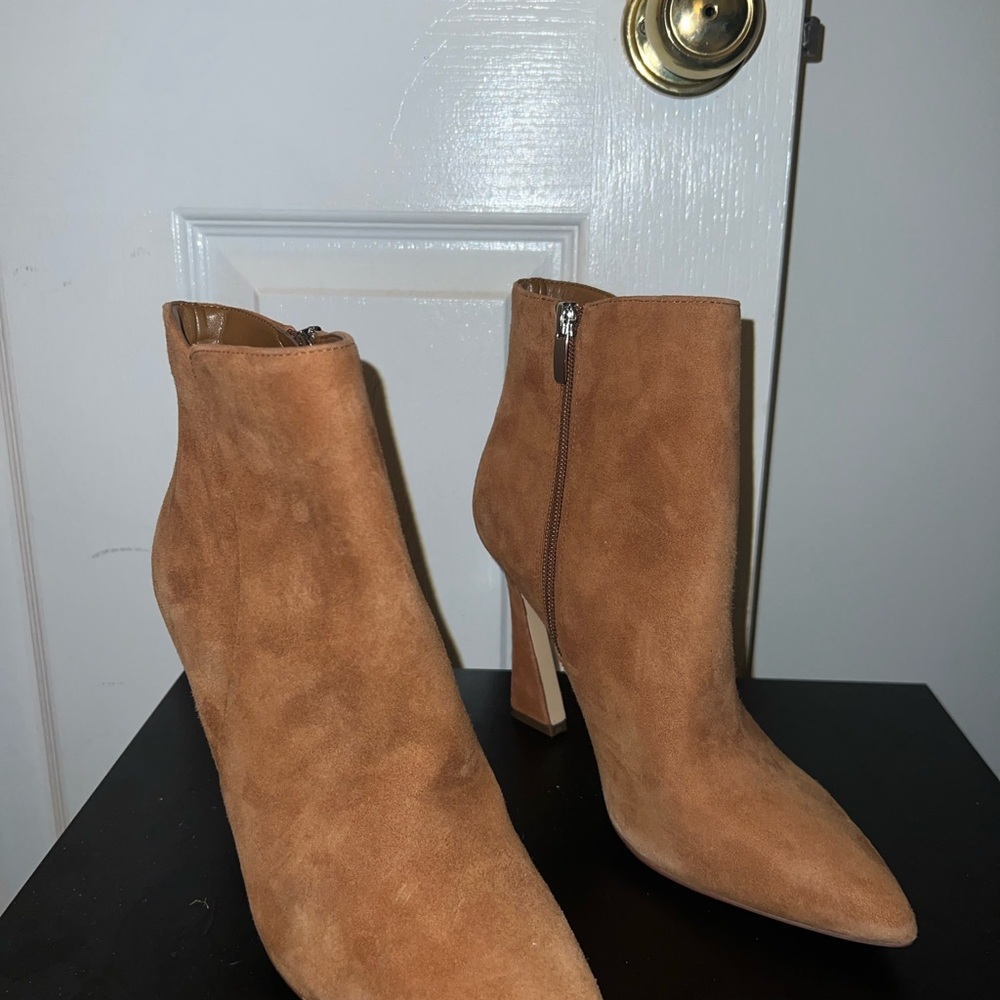 NWOT Nine West Ankle Booties Women’s Size 7.5 Tan - Picture 3 of 5